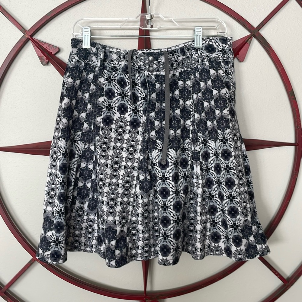 Lightweight Skort